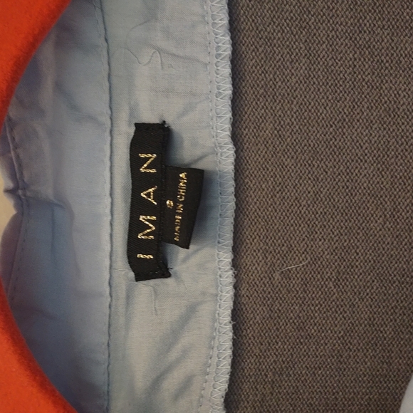 Top - Picture 2 of 4